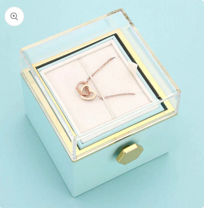 Box with Eternal Rose &amp; Personalized Necklace with Names