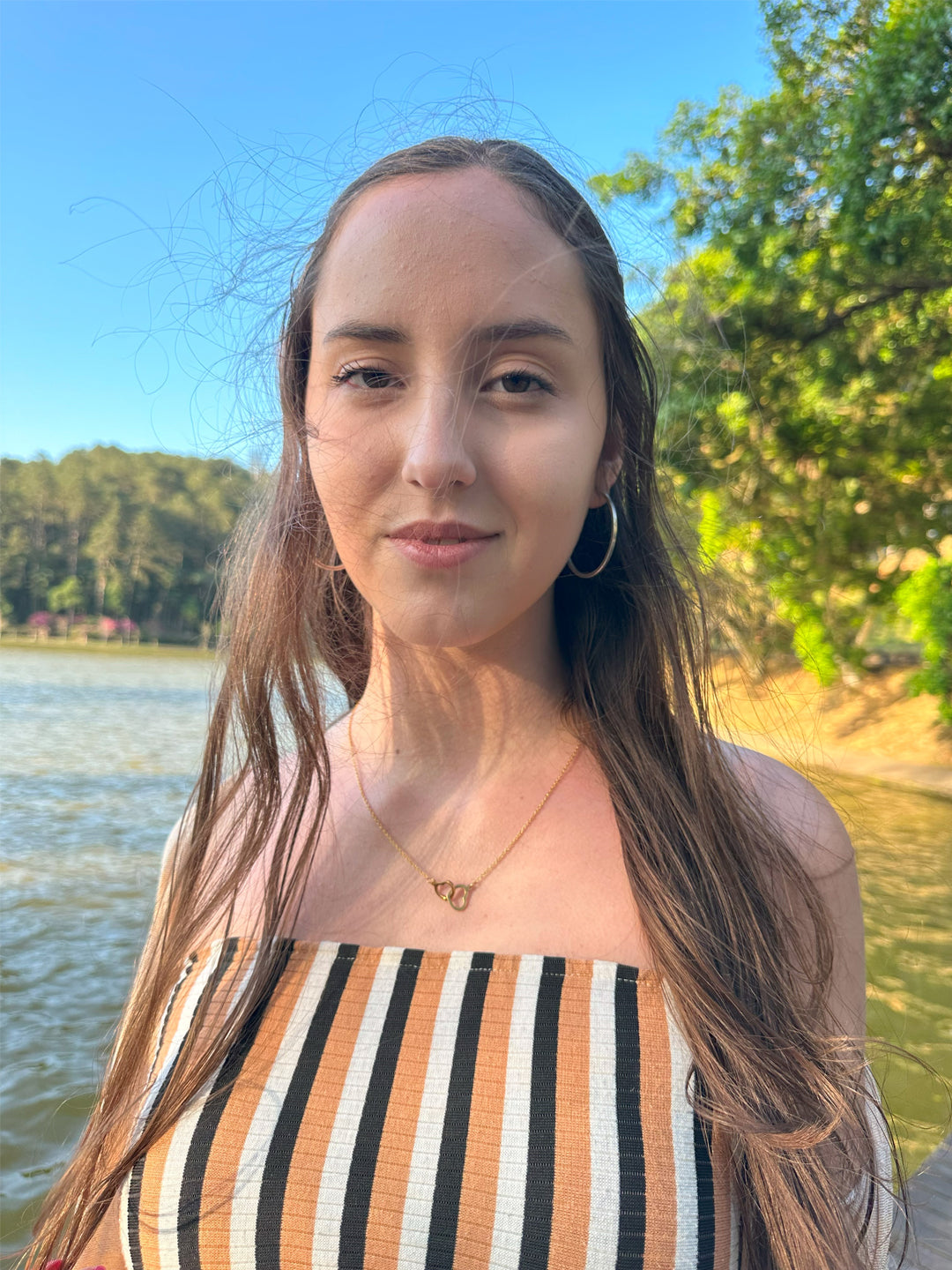 Caja con Rosa Eterna & Collar Personalizado con Nombres