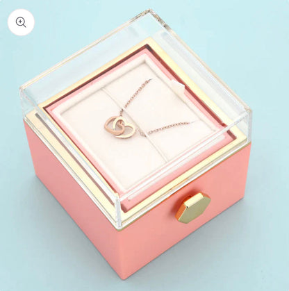 Box with Eternal Rose &amp; Personalized Necklace with Names