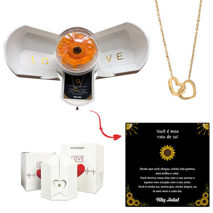 Caja con Girasol Eterno & Collar Corazón Personalizado