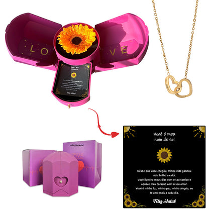 Caja con Girasol Eterno & Collar Corazón Personalizado