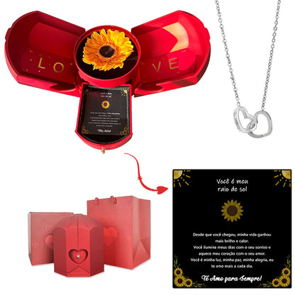 Caja con Girasol Eterno & Collar Corazón Personalizado